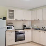 Apartament Mediterranes Mit Panoramablick, Pool, Privatparkplatz, Grill