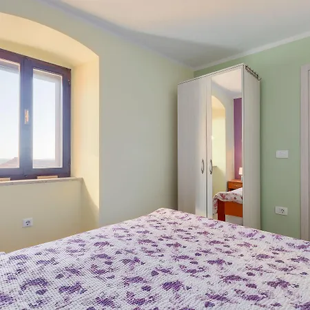 Apartment Mediterranes Mit Panoramablick, Pool, Privatparkplatz, Grill *