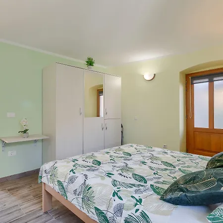 Mediterranes Mit Panoramablick, Pool, Privatparkplatz, Grill *